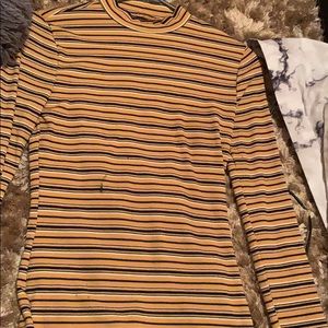 Yellow and black long sleeveTight